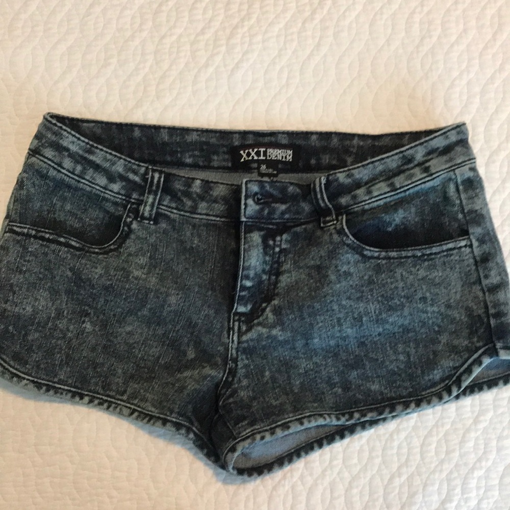 Forever 21 short shorts.